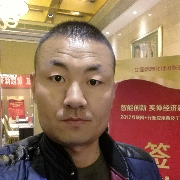 张玮